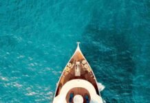 Exclusive Travel Experiences: Curated Luxury Trips A serene view of Pure Luxury Holidays
