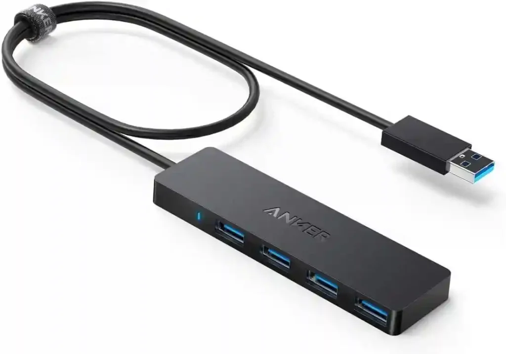 Minimalist Office Accessories for a Clutter-Free Workspace 3 Simple USB hubs