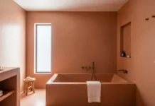 Elegant tadelakt bathroom with polished Moroccan lime plaster walls