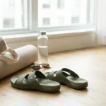 Kuailu sandals review showing cushioned recovery sandals with arch support for comfort and plantar fasciitis relief.